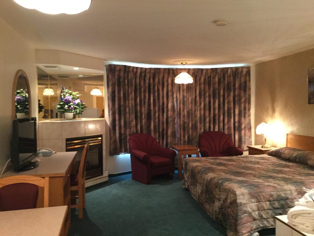 Western Budget East Red Deer Motel 2*
